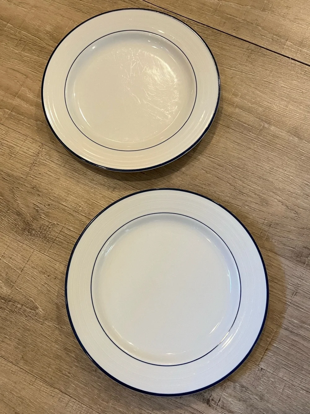 Crate&Barrel clean white